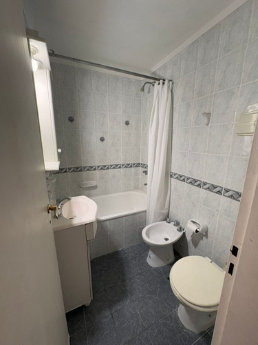 Venta Duplex En Ramos Mejia Con Patio