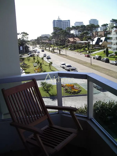 Chiverta , Edificio Torre Marina