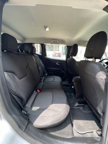 Imagen 11 de 16 de Jeep Renegade 2022