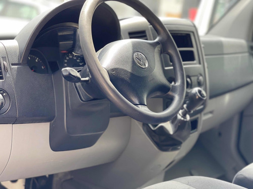 Imagen 13 de 14 de Volkswagen Crafter 2017 2.0 Chasis Cabina 5.0 Ton Lwb Mt