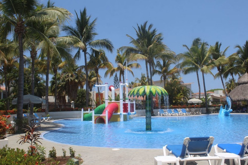 Imagen 23 de 30 de Venta Departamento En Isla Palmares Dentro Del Club De Golf