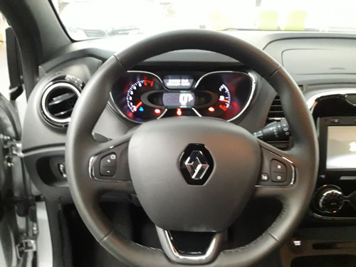 Renault Captur Intens 2.0 16v $ 2.205.000- Car One Sp