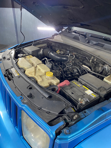 Jeep Cherokee Kk Automática 4x4 2009