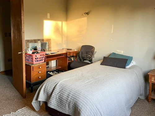 Casa Amoblada En Arriendo De 5 Dorm. En Concón