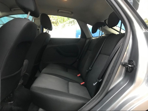 Ford Focus Trend 2.0 - Tute Cars Fernando