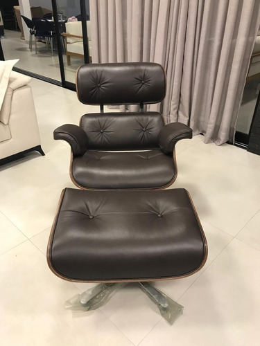 Poltrona Charles Eames Com Puff Couro Legítimo
