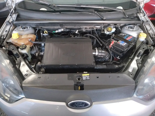 Ford Fiesta 1.6 Max One Ambiente 98cv