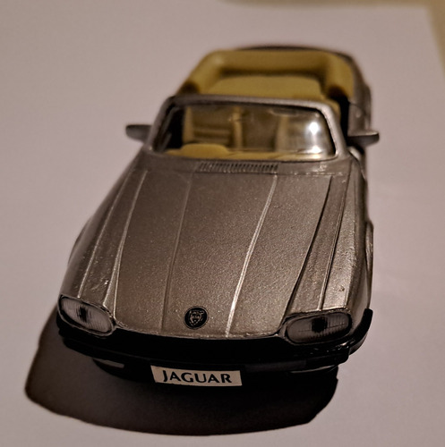 Jaguar Xjs V12 1/40 Maisto