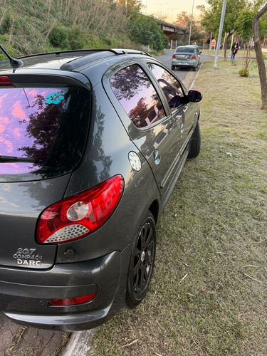 Peugeot 207 1.6 Feline 106cv