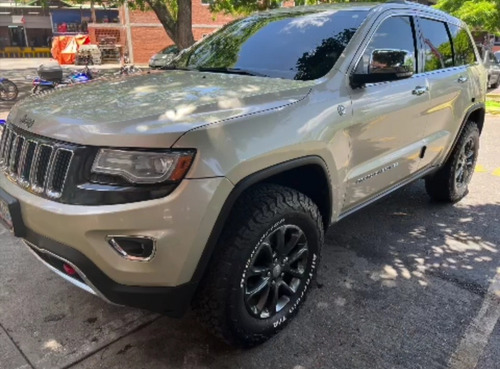 Imagen 5 de 9 de Toyota Fortuner Sr5