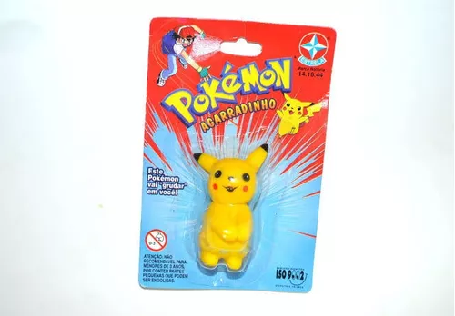 POKEMON PIKACHU AGARRADINHO EM VINIL, BRINQUEDO LACRADO