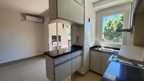 Departamento Semipiso  En Venta Ubicado En Bernal Este, Bernal, Quilmes