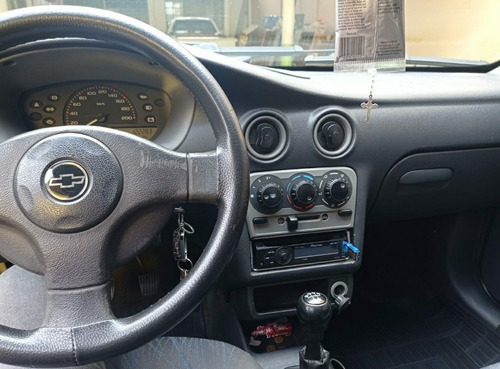 Imagem 3 de 4 de Chevrolet Celta 2006 1.0 Spirit Flex Power 3p