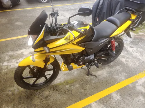 Honda Cbf125 Poco Uso, Con Alarma, Cuidada