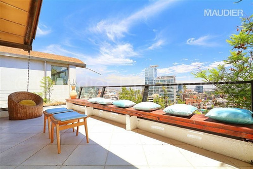 Casa En Venta De 3 Dormitorios En Las Condes