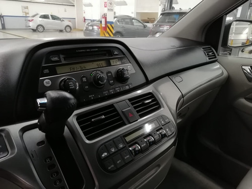 Imagen 11 de 14 de Honda Odyssey Touring 2006