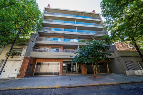 Departamento En Venta - 2 Dormitorios 2 Baños - Cochera - 95mts2 - Flores