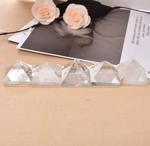 Pirámide Cuarzo Transparente Natural Reiki Chakra Curativa Transparente