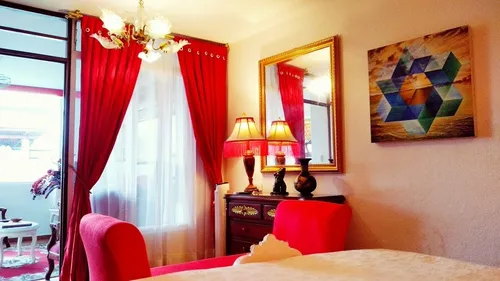 Apartamento Completamente Amoblado, Sala Comedor, Cocina.