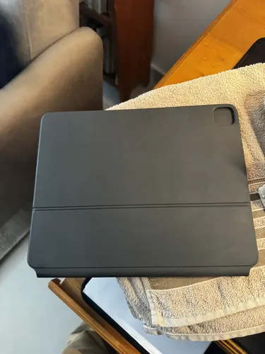 Ipad Pro 12,9 Pol M2 512 Gb + Apple Pencil + Magic Keyboard