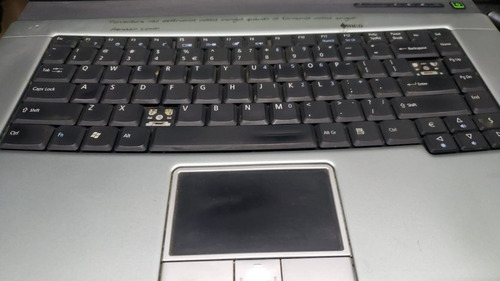 Imagem 5 de 6 de Notebook Travelmate 4060 Pentium 1733 (leiam A Descrição)