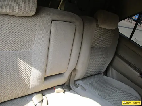 Toyota Fortuner Sr5 4x2 2700cc At Aa