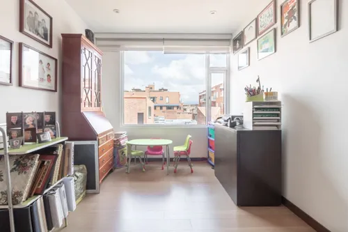 Apartamento En Venta En Chicó Navarra. Cod V9010