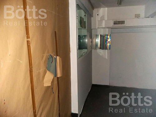 Imagen 10 de 19 de Amplias Oficinas En Dos Platas En Pleno Microcentro