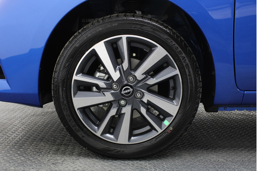 Nissan March 5p Exclusive L4/1.6 Aut