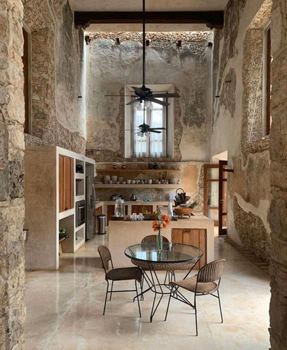 Edificio En Venta En Mérida, Centro San Sebastián, Para Remodelar.