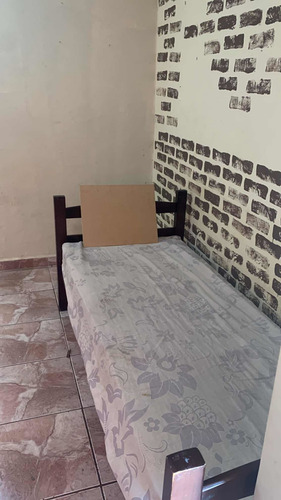 Imagem 3 de 5 de Quarto Individual