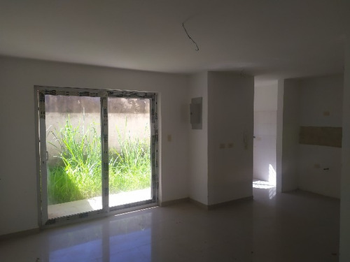 Imagen 2 de 9 de Saúl Osío Vende Townhouse En Terrazas Del Manantial