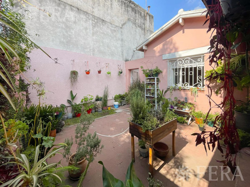 Venta Casa 2 Ambientes Con Cochera En Wilde