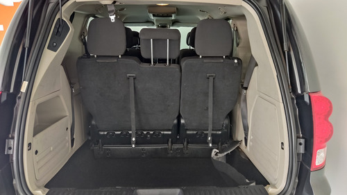 Imagen 10 de 15 de Dodge Grand Caravan 2019