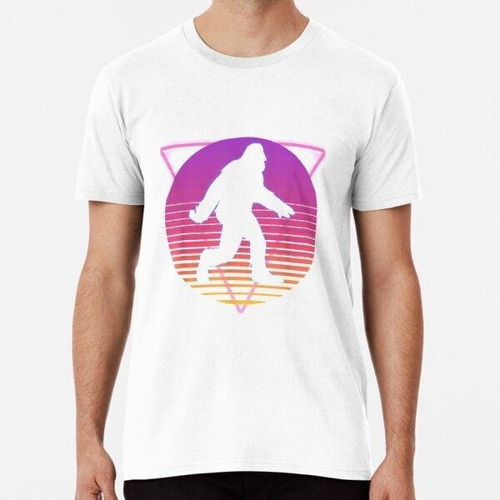 Remera Bigfoot Sasquatch Retro Vaporwave 80s 90s Style Sunse