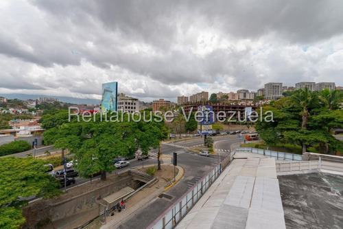 Se Vende Excelente Local Comercial En La Trinidad Mls 25-17796