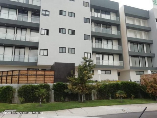 Imagen 6 de 14 de Se Renta Hermoso Departamento En Zibata Con Vista Al Campo De Golf