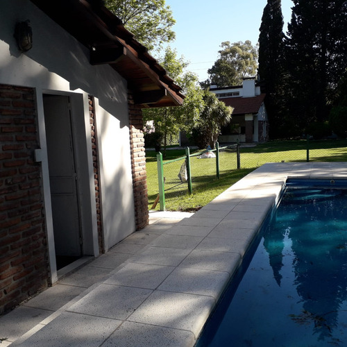Imagen 4 de 13 de Casa Quinta - Barrio Links - 5 Personas - Pileta