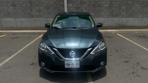 Nissan Sentra 1.8 Advance Mt