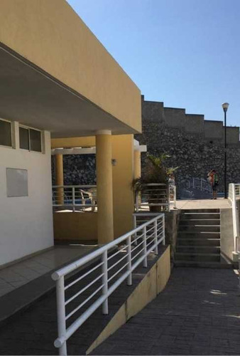 Imagen 2 de 14 de Se Renta Casa Dentro De Zona Privada Con Vigilancia