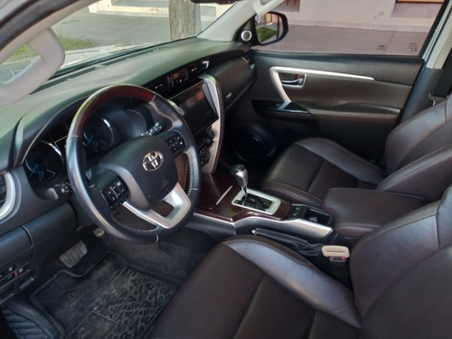 Toyota Sw4 2.8 Srx 177cv 4x4 7as At 2016