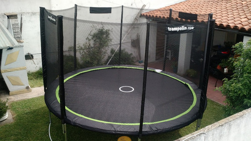 Imagen 5 de 6 de Pool Tejo Pingpong Metegol Sapo Camaelástica Karaoke Beerpon
