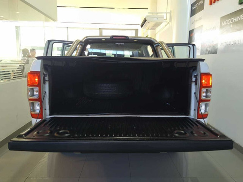 Imagen 12 de 17 de Ford Ranger 3.2 Cd Xlt Tdci 200cv Automática 4x2 2017