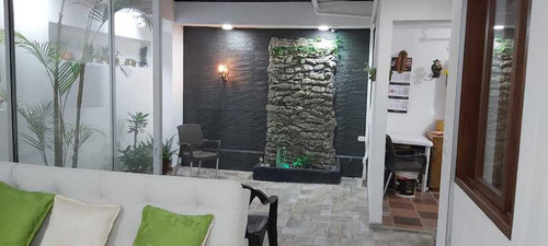 Linda Casa En Venta Con Proyección Para Construcción De Ph _ Ubicación