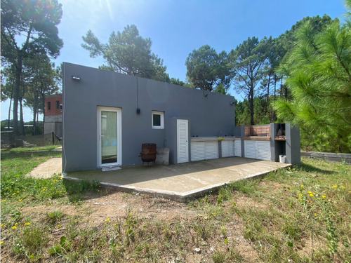 Casa En Venta Pinamar -bosque En Cul De Sac Abadejo