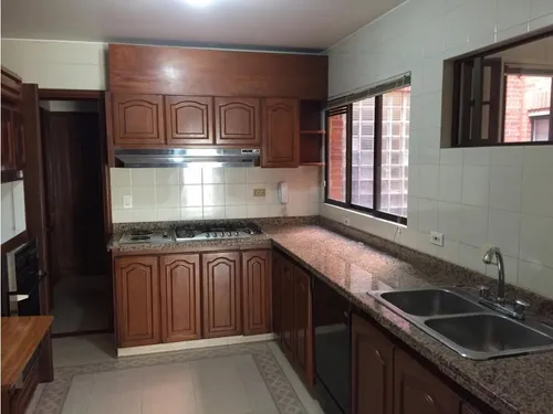 Arriendo Apartamento En Chico