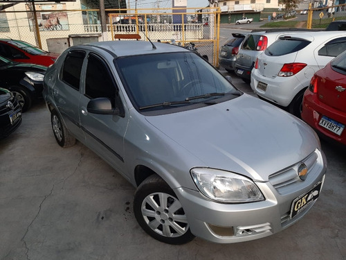 Imagem 2 de 9 de Chevrolet Prisma Maxx 1.4