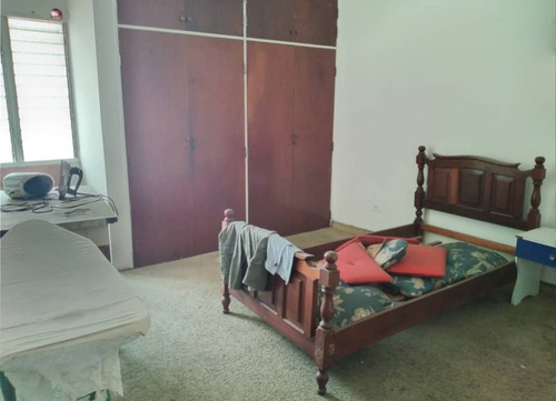 Casa En Venta Trigal Norte Calle Cerrada