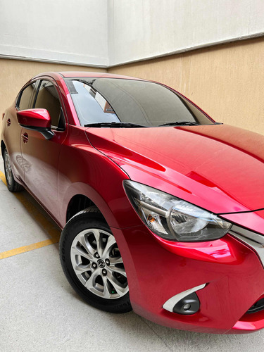 Mazda 2 Sedan 2019