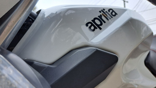 Imagen 10 de 16 de Aprilia Stx 150 2017 Excelente Estado, Al Día, Transferible